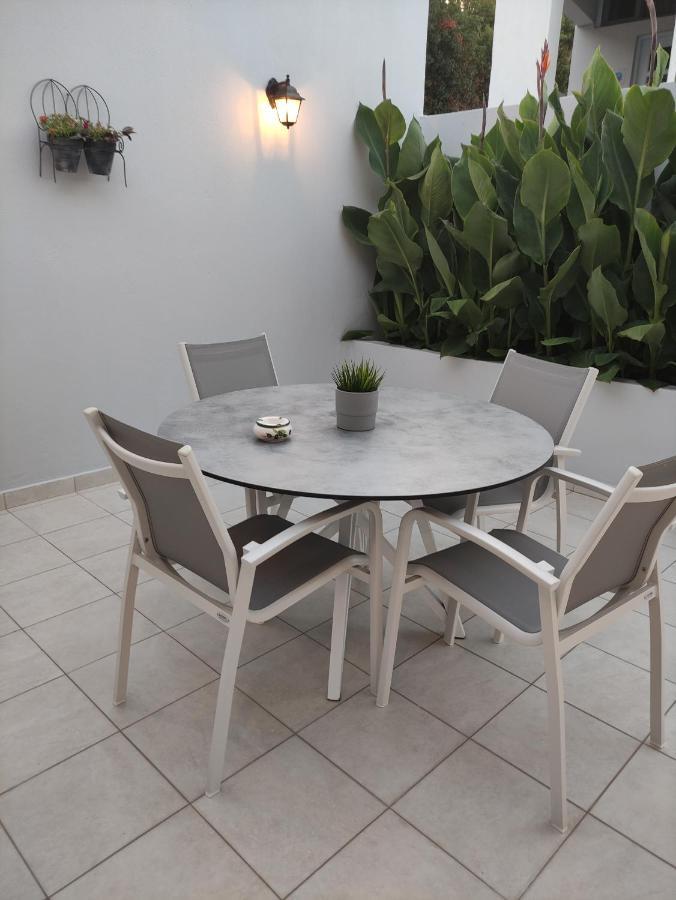 Ifigenia Studios Patitírion Exteriör bild
